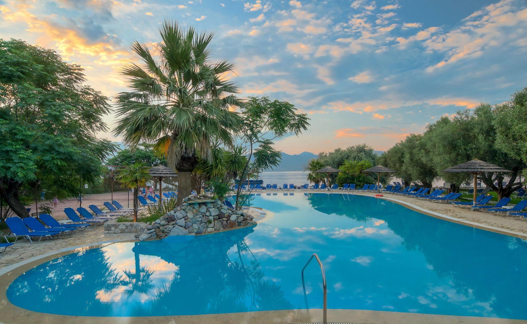 Florida Blue Bay Resort & Spa Psathópirgos Eksteriør bilde